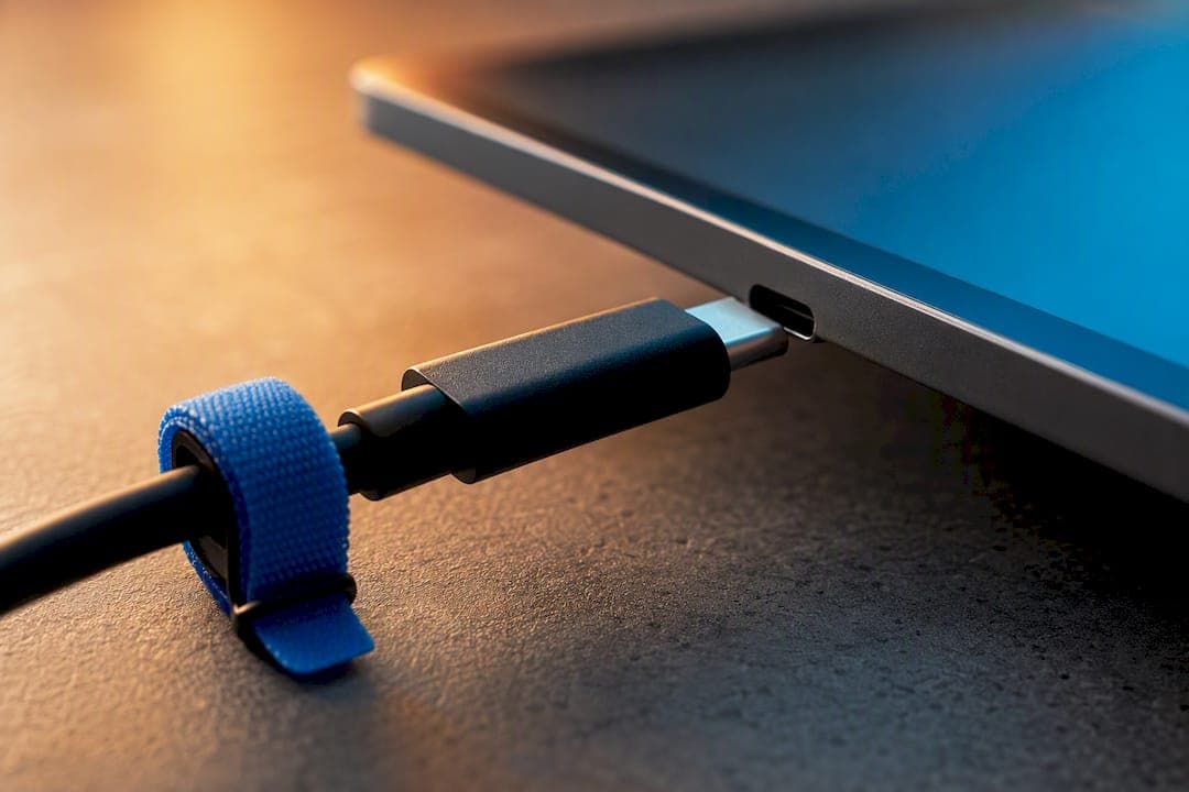 Usb-c alt mode: så får du bild och data i samma kabel